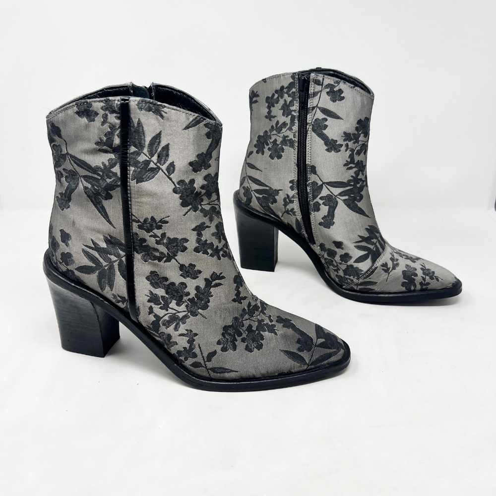 FREE PEOPLE | Barclay Brocade Floral Silver Black Heeled Ankle Boots Women’s 10